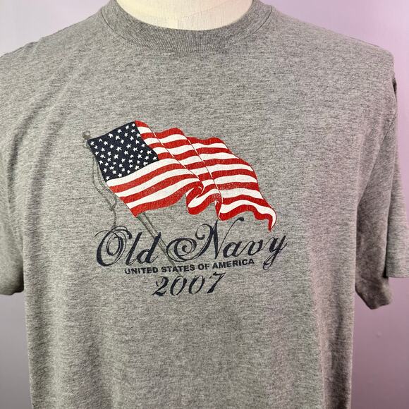2000's Vintage T Shirt Y2k 2007 Old Navy USA Flag size XL - Picture 5 of 5